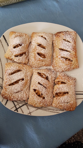 1595170887929-2103642493