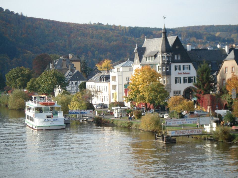 2D73113E-126C-4995-ADF2-94A6F9EE4C12